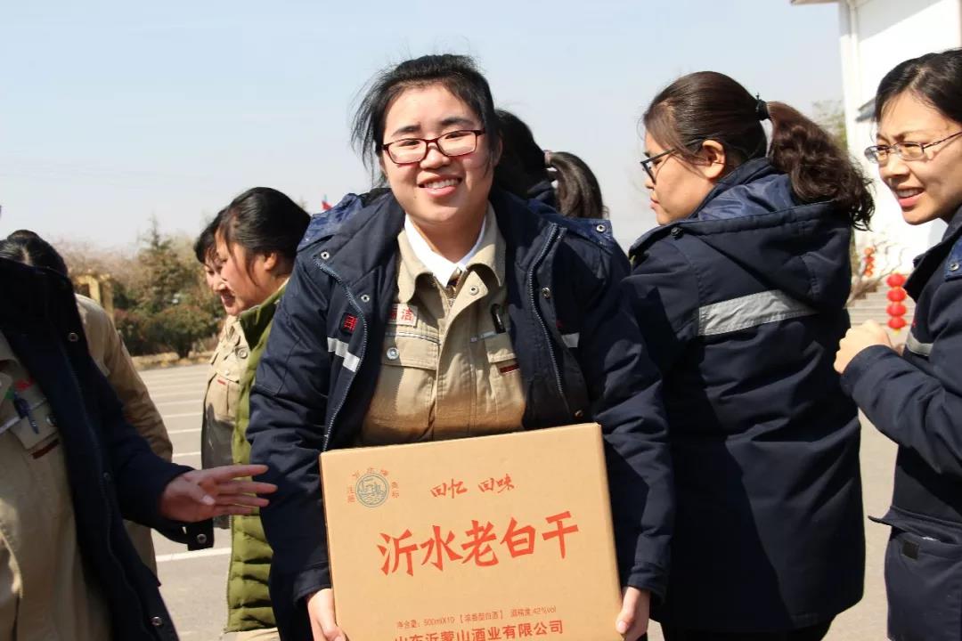 @利记sbobetAPP官网女神们,今天你们是最靓丽的风景