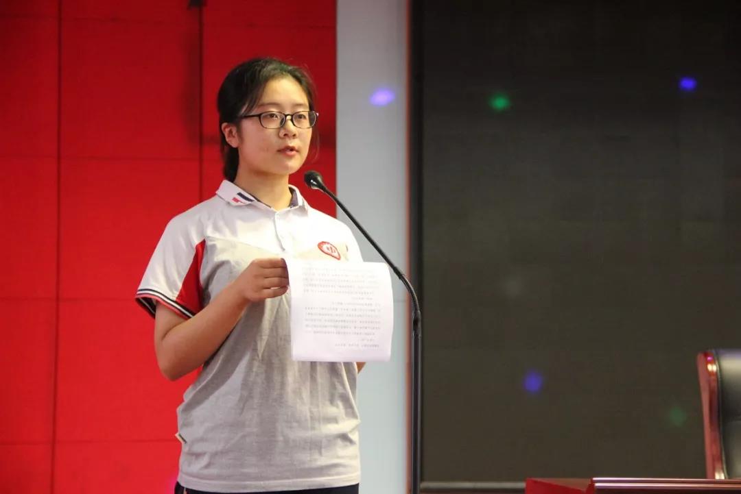 【心系家乡，情系教育，筑梦起航】利记sbobetAPP官网集团捐资助学仪式隆重举行