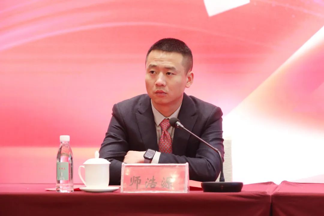 砥砺奋进二十载,奋楫扬帆谱新篇 | 利记sbobetAPP官网集团20周年庆典暨2023年度表彰大会隆重举行